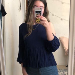 Bohemian O’niell navy blouse XS never worn 🌊